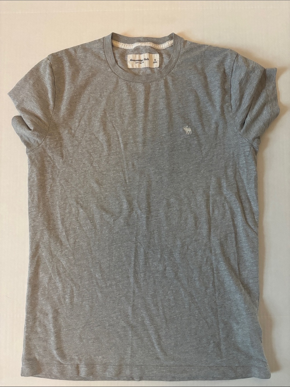 Abercrombie & Fitch Men's Crewneck Tee in Heather Gray